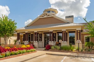 Apartments in Katy, Texas - Exterior Leasing Office & Clubhouse     